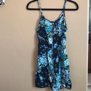 TILLYS FLORAL DRESS